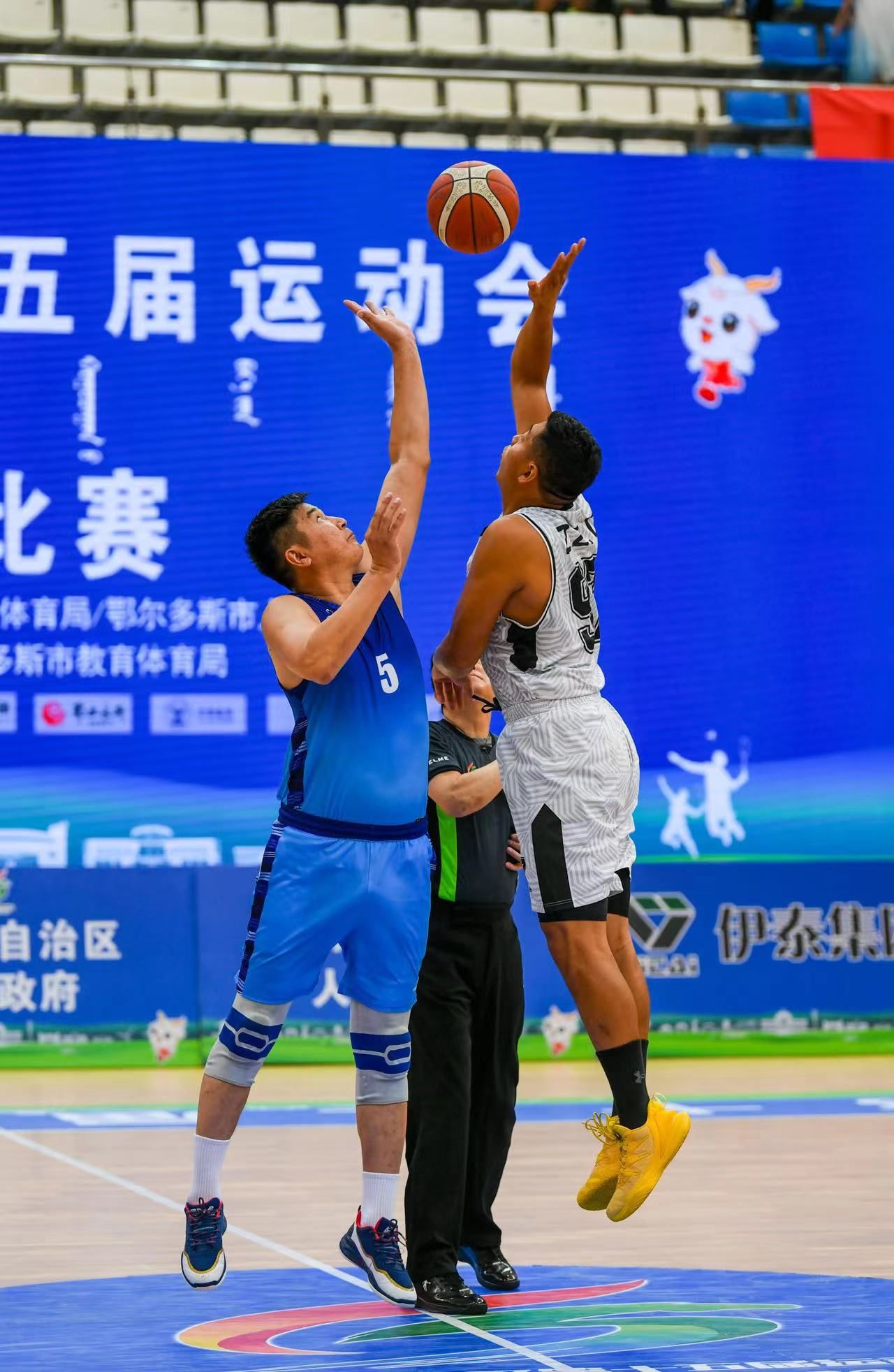 关于世界篮球豪门强强对话,赛季注定精彩的信息 关于世界篮球豪门强强对话,赛季注定精彩的信息